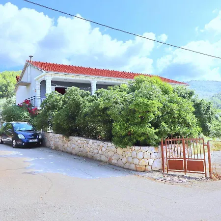 Marjana Apartamento